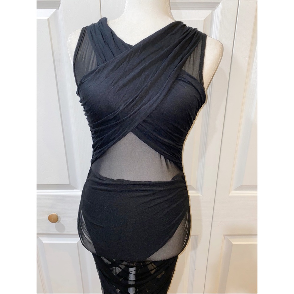 Missguided Black Sleeveless Mesh Ruched Dress - Picture 2 of 6